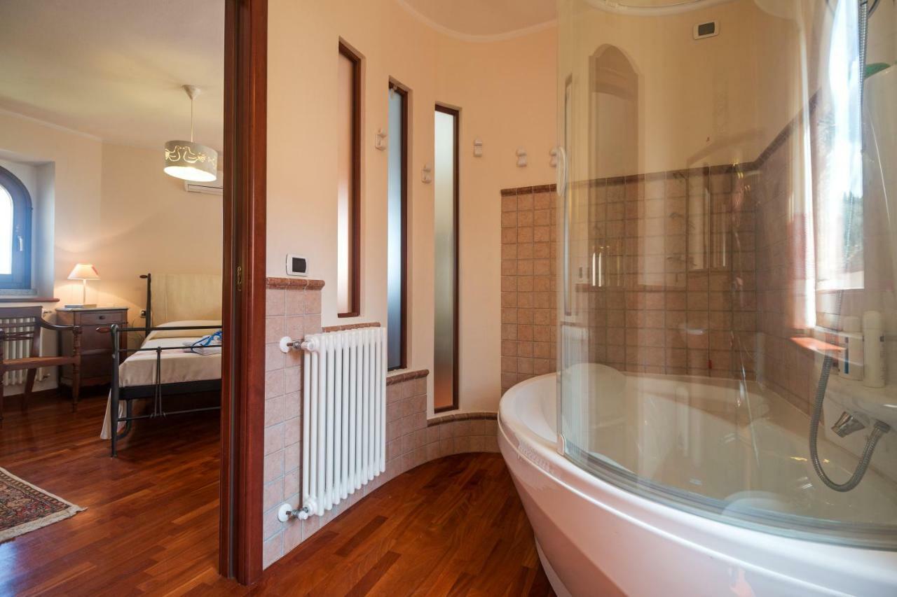 Villa Corrasi Oliena Luxury ภายนอก รูปภาพ