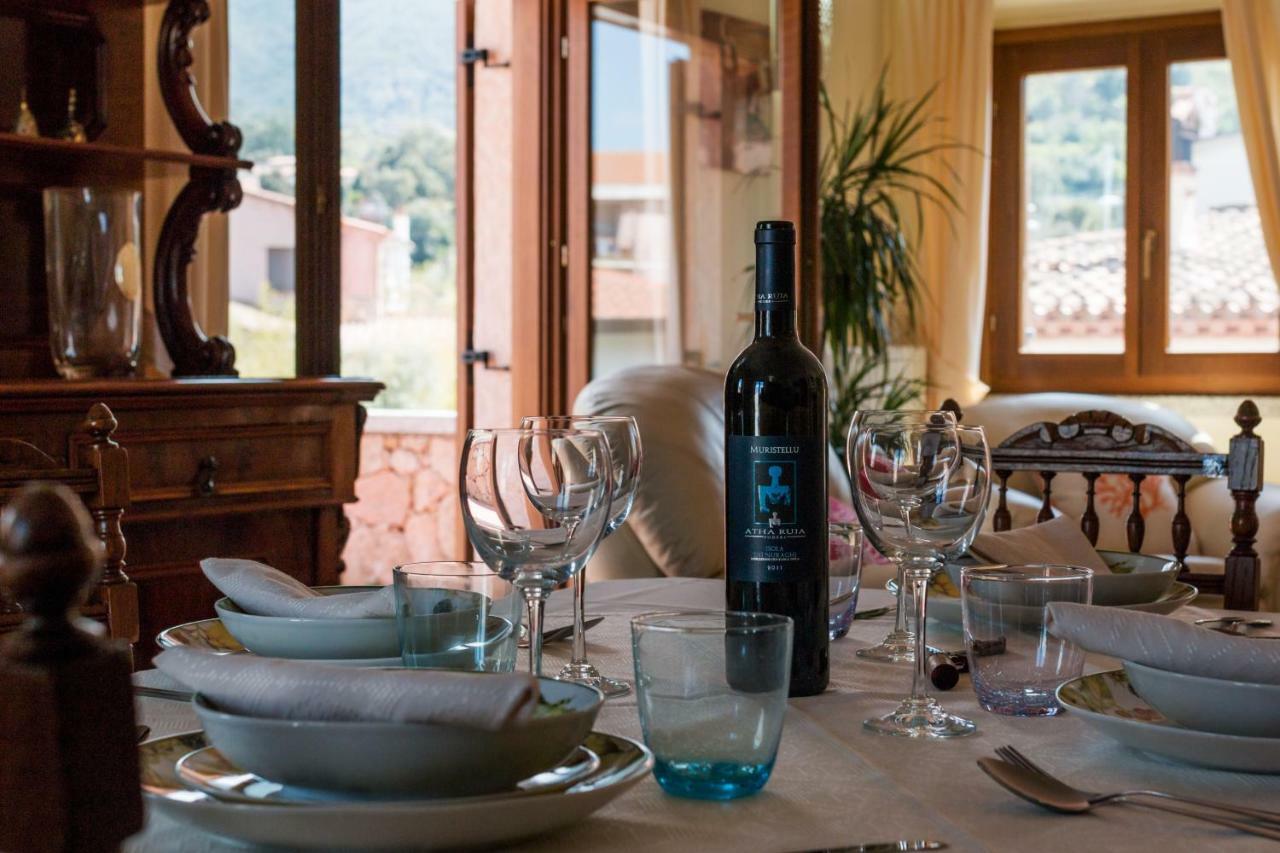 Villa Corrasi Oliena Luxury ภายนอก รูปภาพ