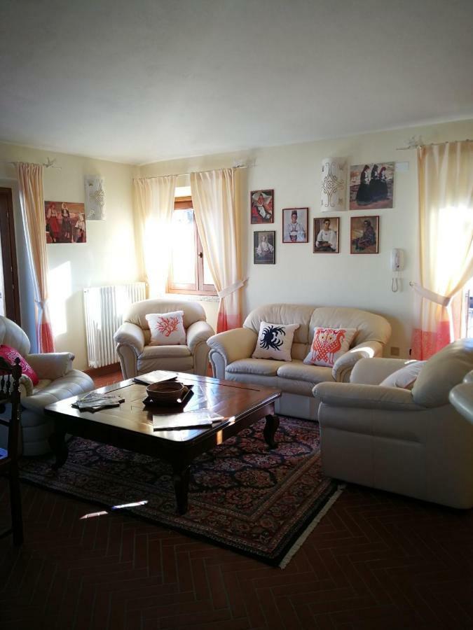Villa Corrasi Oliena Luxury ภายนอก รูปภาพ